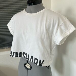 Gymshark cropped shirt